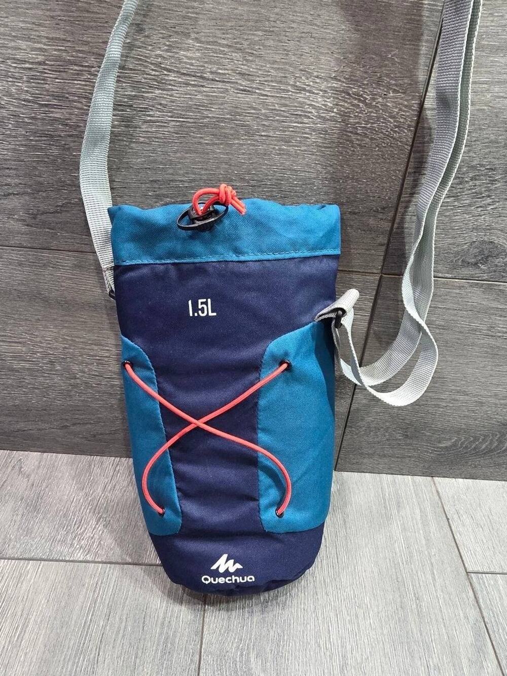Quechua Arpenaz 1,5 Lightweight BaG Blue 1,5 Liters Outdoor Hiking B000781